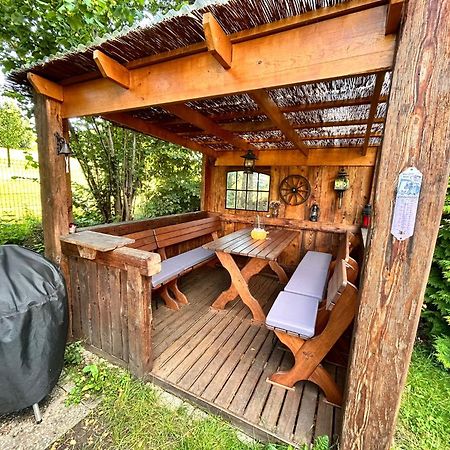 Ferienwohnung Mit Gartennutzung, Garage Und Wallbox Ebersbach-Neugersdorf Ngoại thất bức ảnh