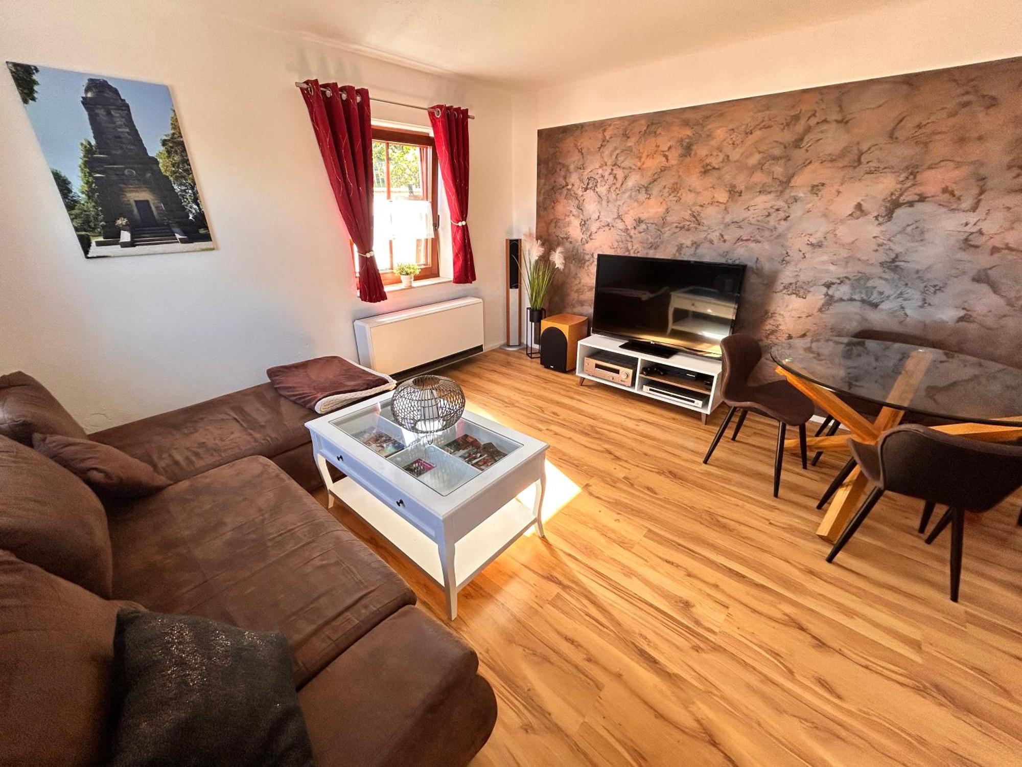 Ferienwohnung Mit Gartennutzung, Garage Und Wallbox Ebersbach-Neugersdorf Ngoại thất bức ảnh