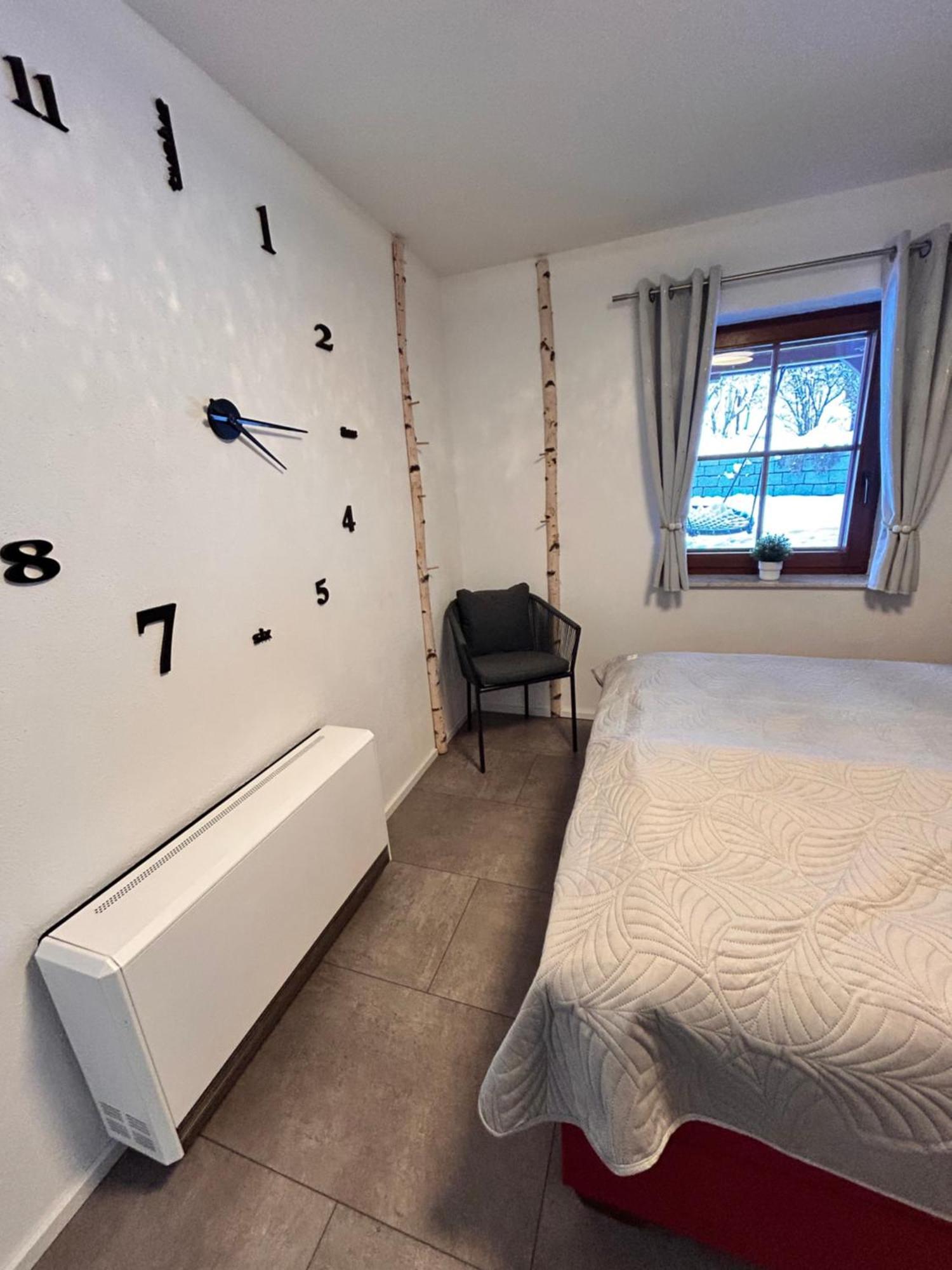 Ferienwohnung Mit Gartennutzung, Garage Und Wallbox Ebersbach-Neugersdorf Ngoại thất bức ảnh