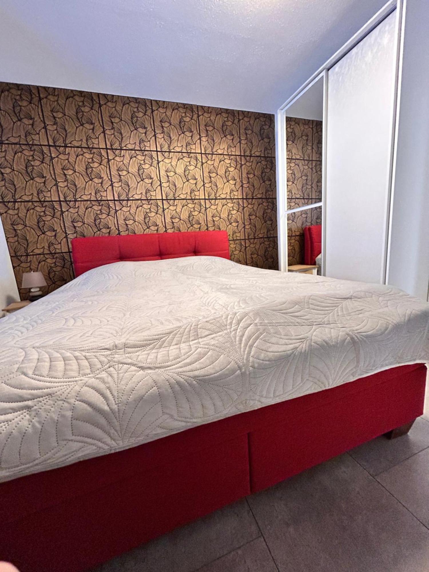 Ferienwohnung Mit Gartennutzung, Garage Und Wallbox Ebersbach-Neugersdorf Ngoại thất bức ảnh
